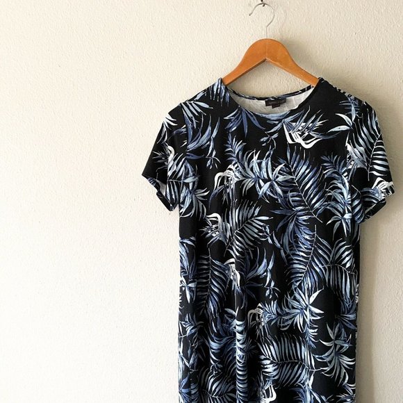 J. Jill blue and white leaf print dress short sleeve Wearever Collection M - Picture 4 of 7